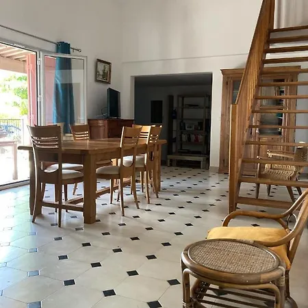 10 A 12 Pers Famille Amateurs Randonnee Boulouris Panorama Raphael Tennis Piscine Partage Saint-Raphaël