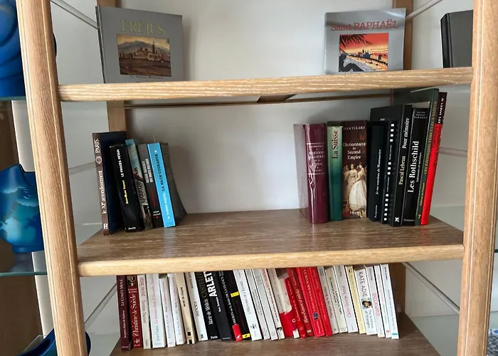 10 à 12 Pers Famille Amateurs Randonnée Boulouris Panorama Raphael Tennis Piscine Partagé Casa de Férias