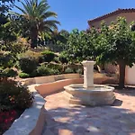 Будинок відпочинку 10 A 12 Pers Famille Amateurs Randonnee Boulouris Panorama Raphael Tennis Piscine Partage *
