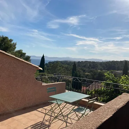 10 A 12 Pers Famille Amateurs Randonnee Boulouris Panorama Raphael Tennis Piscine Partage Vakantiehuis Saint-Raphaël