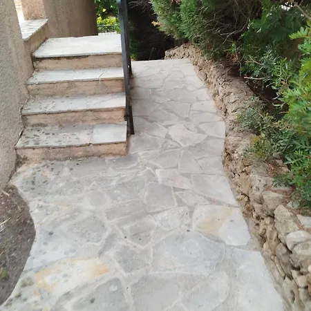 10 A 12 Pers Famille Amateurs Randonnee Boulouris Panorama Raphael Tennis Piscine Partage Vakantiehuis *