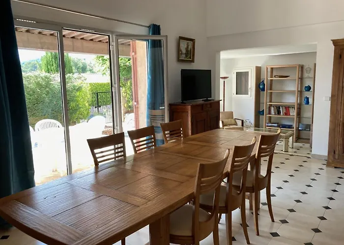 Сasa de vacaciones 10 à 12 Pers Famille Amateurs Randonnée Boulouris Panorama Raphael Tennis Piscine Partagé