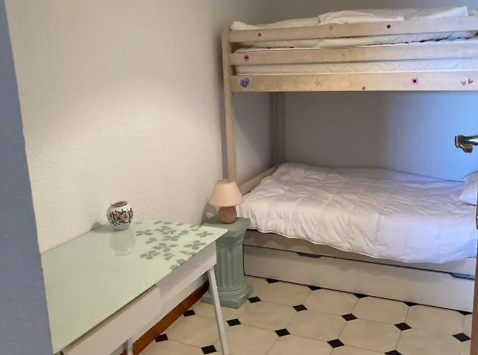 10 à 12 Pers Famille Amateurs Randonnée Boulouris Panorama Raphael Tennis Piscine Partagé Сasa de vacaciones