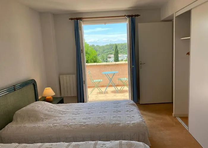 10 à 12 Pers Famille Amateurs Randonnée Boulouris Panorama Raphael Tennis Piscine Partagé Сasa de vacaciones *